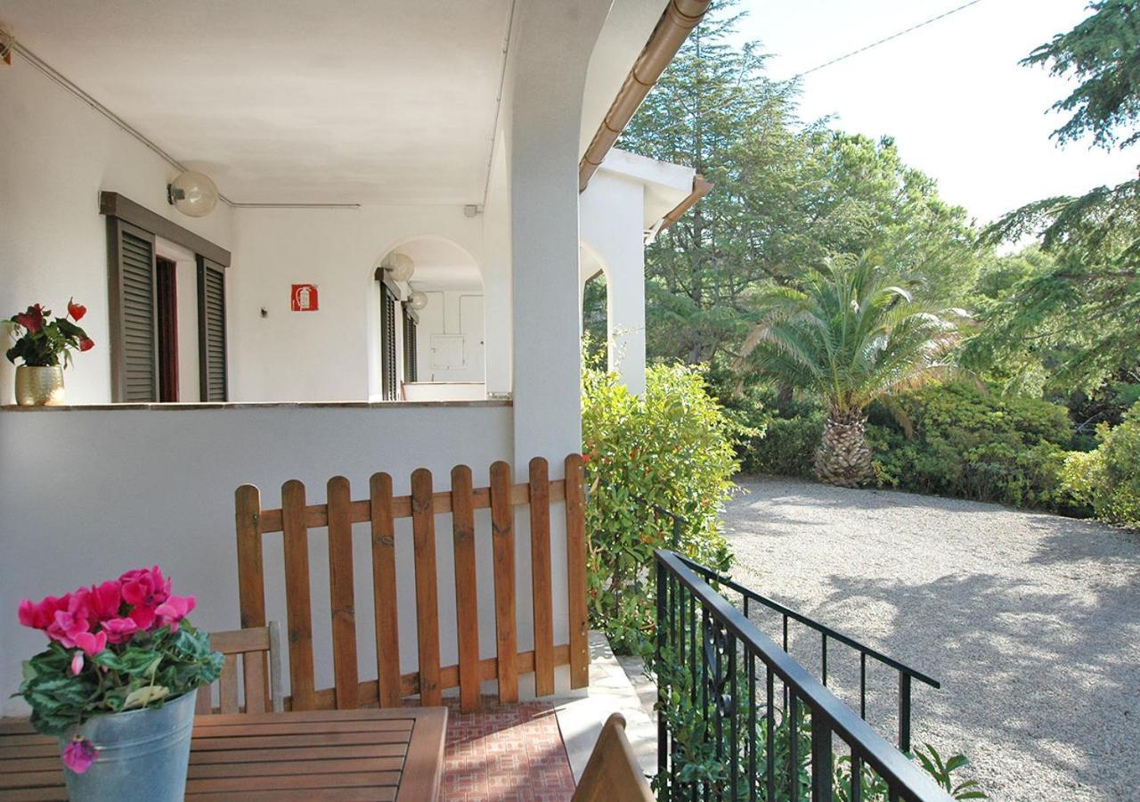 Casa Katia Lägenhet Lacona Exteriör bild